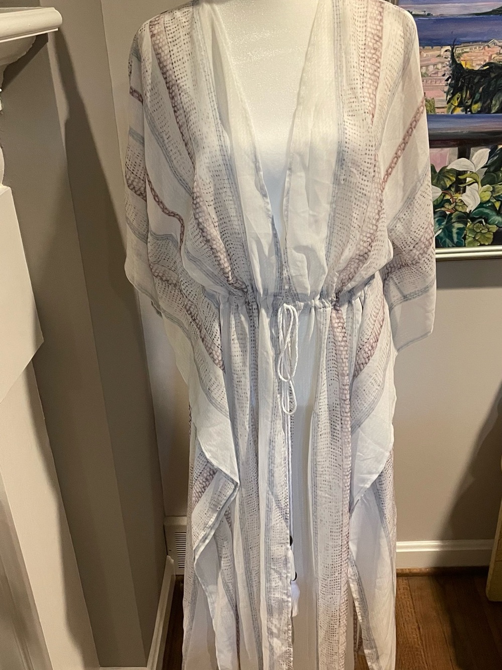Women’s swim coverup. Size M/L. Tie waist. Flowy. Beautiful. NWOT.